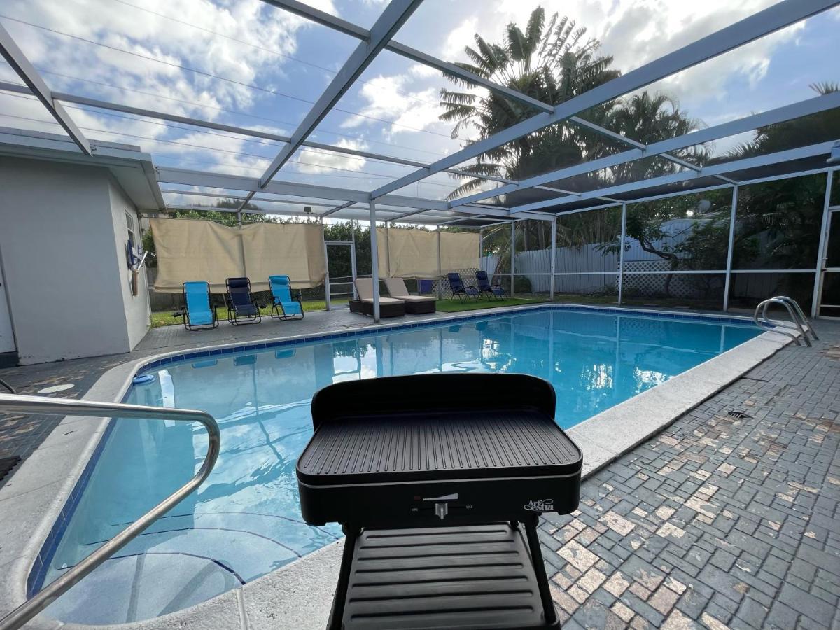 Villa Pool Vacation Hollywood Esterno foto